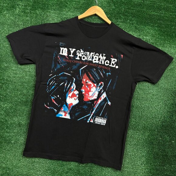 My Chemical Romance Three Cheers for Sweet Revenge T-Shirt Size Large - Picture 3 of 4